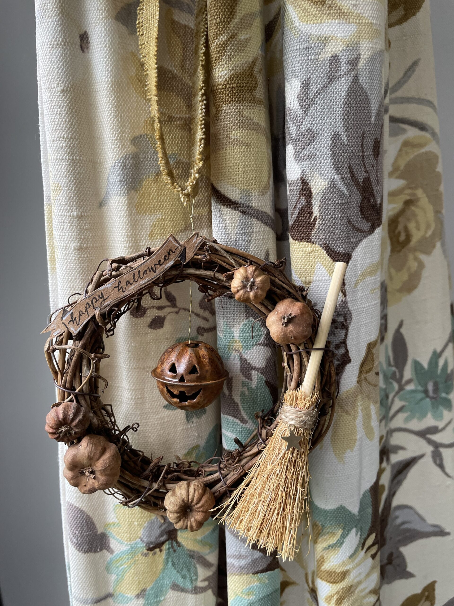Rustic Mini Wreath Mini Rustic Halloween Wreath - What Katy Did Next