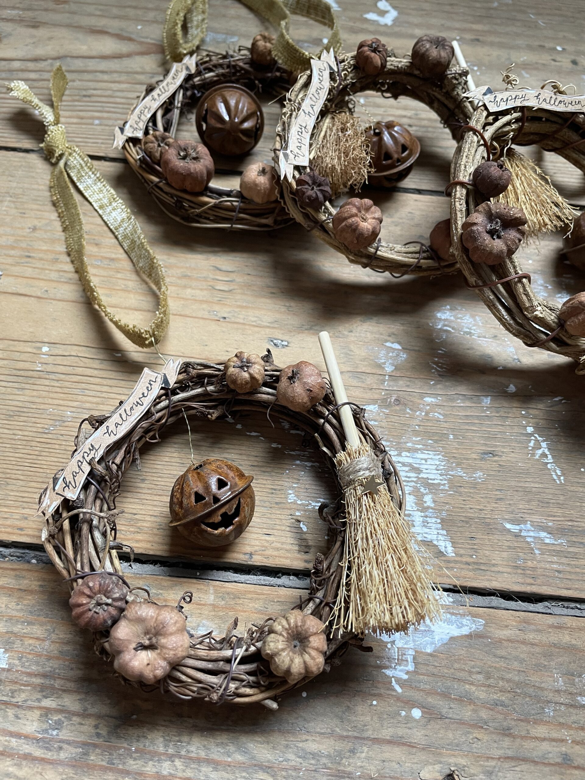 Rustic Mini Wreath Mini Rustic Halloween Wreath - What Katy Did Next